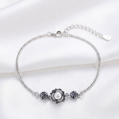 Vòng tay bạc Nữ đẹp đính ngọc trai – Sparkling Pearl Bracelet